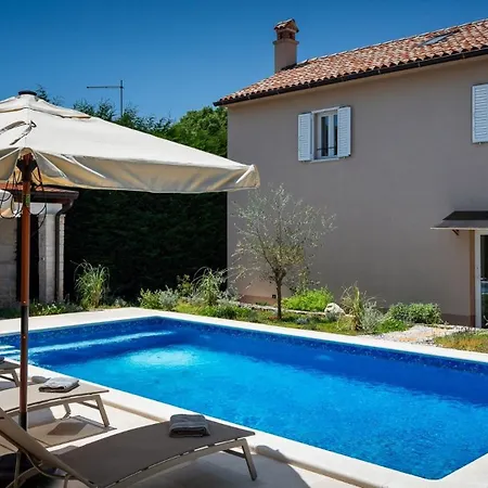 Vin Guest house
